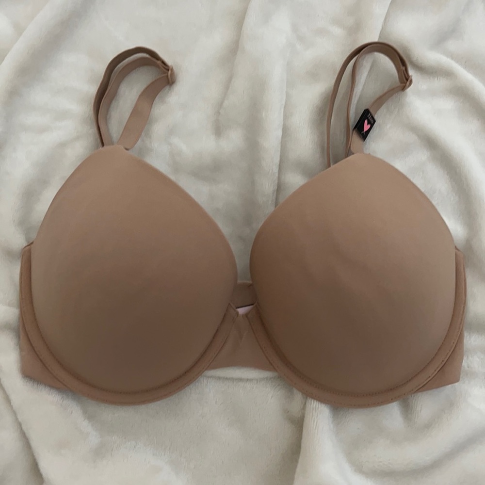 NWT T-Shirt Perfect Shape